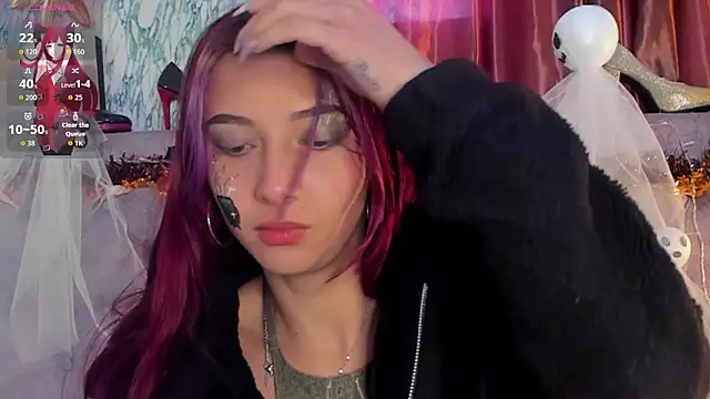  Scarlett 01 online show from October 2025 02:40:01 PM