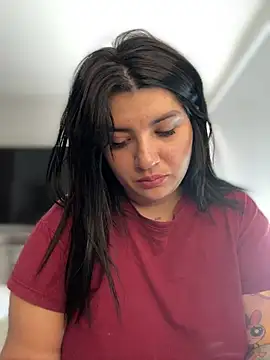 horny roomiess online show from March 2025 02:07:01 PM