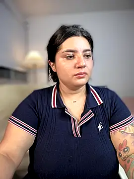 horny roomiess online show from October 2025 01:06:01 AM