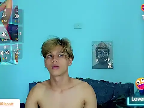 Liamscott  online show from November 2025 07:58:01 PM