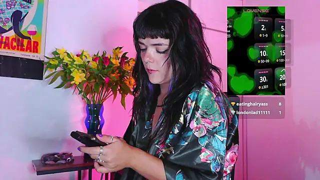 Snapshot of purple_em69 chatting on March 2025 01:28:01 AM purple em69 online show from March 2025 01:28:01 AM