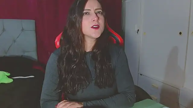 Noamartin  online show from October 2025 01:25:01 AM