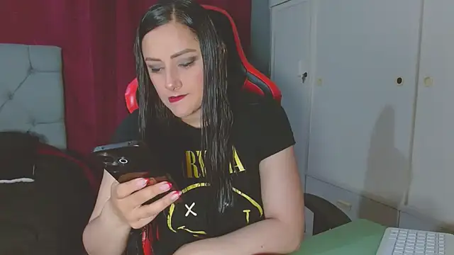 Noamartin  online show from October 2025 02:10:01 AM