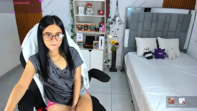 HannaSexyy online show from May 2026 12:52:02 AM