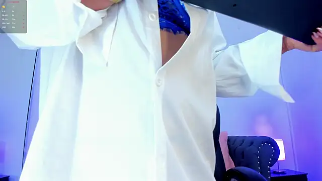 Snapshot of millie_brown21 chatting on January 2025 05:06:01 PM millie brown21 online show from January 2025 05:06:01 PM