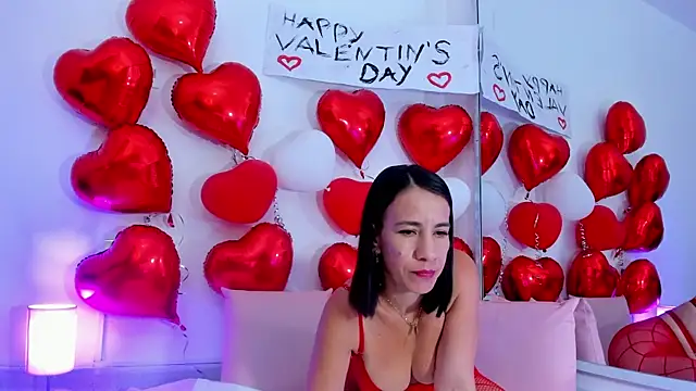 Snapshot of millie_brown21 chatting on February 2025 03:05:01 PM millie brown21 online show from February 2025 03:05:01 PM