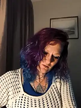 renegade vyxxen online show from January 2026 03:20:02 AM