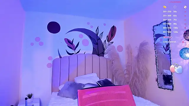 Snapshot of katherin_smith_ chatting on February 2025 09:40:01 PM katherin smith online show from February 2025 09:40:01 PM