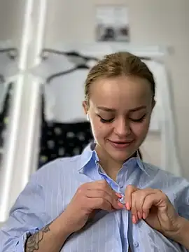 Snapshot of AngelinaTeller chatting on February 2025 05:10:01 AM AngelinaTeller online show from February 2025 05:10:01 AM