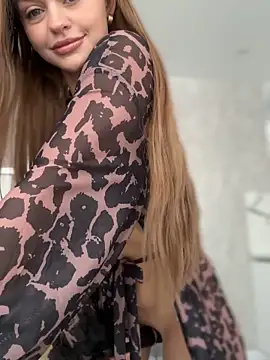 Snapshot of AngelinaTeller chatting on March 2025 02:27:02 AM AngelinaTeller online show from March 2025 02:27:02 AM