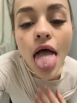 Snapshot of AngelinaTeller chatting on March 2025 04:57:02 AM AngelinaTeller online show from March 2025 04:57:02 AM