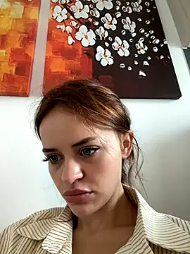 Snapshot of AngelinaTeller chatting on November 2025 01:08:01 AM AngelinaTeller online show from November 2025 01:08:01 AM