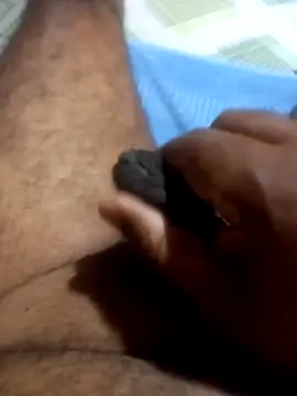 kznguy online show from October 2025 07:45:01 PM