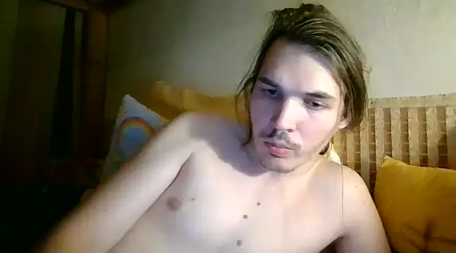 Snapshot of Davideksexy chatting on December 2024 06:20:02 PM Davideksexy online show from December 2024 06:20:02 PM