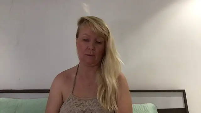 EmmaInLove23 online show from March 2025 03:26:02 AM