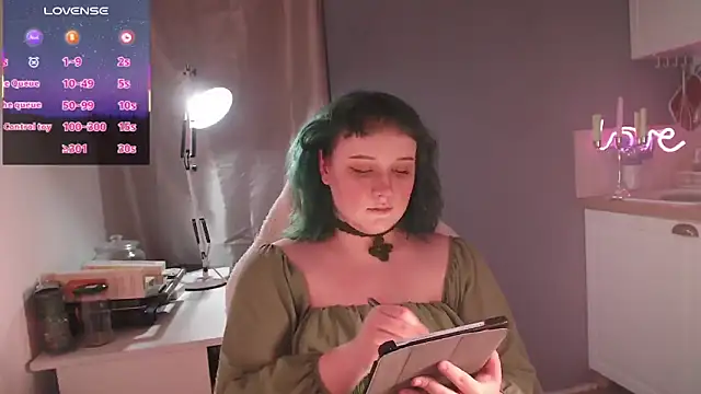 Horny Spell online show from November 2025 11:43:01 PM