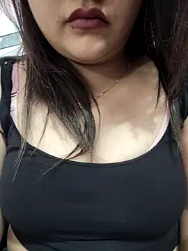  Redwine  online show from March 2025 04:11:02 PM