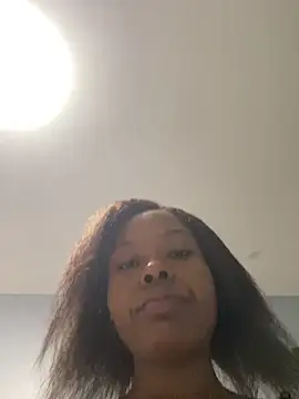 Snapshot of Dellah26 chatting on June 2026 02:32:02 AM Dellah26 online show from June 2026 02:32:02 AM