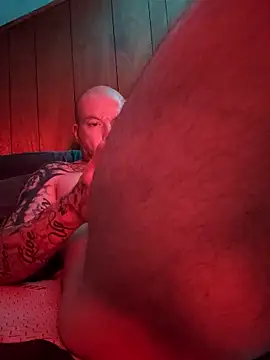 nicedicknicetats online show from October 2025 09:43:02 AM