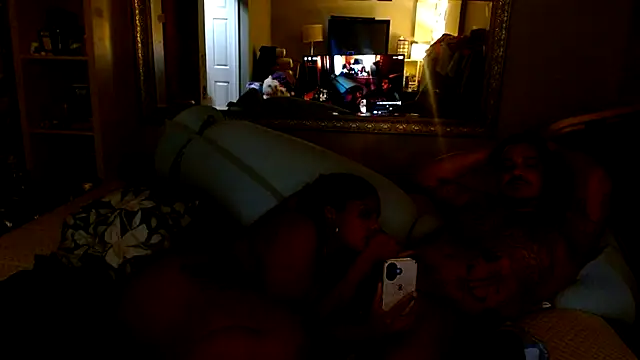 Your Going2Luv Me online show from December 2024 10:13:01 AM