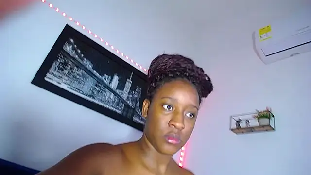 pleassing ebonny online show from January 2025 11:24:01 AM