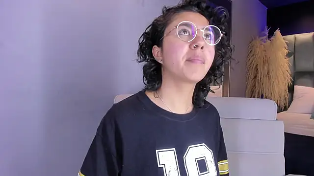 Snapshot of Amareto_ chatting on February 2025 06:22:01 PM Amareto online show from February 2025 06:22:01 PM