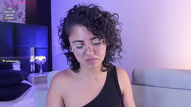 Snapshot of Amareto_ chatting on March 2025 05:41:02 PM Amareto online show from March 2025 05:41:02 PM