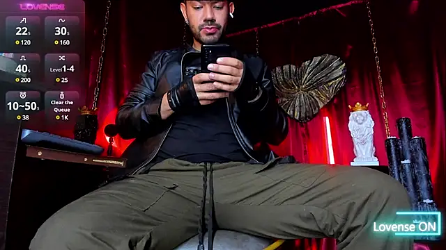 LatinMilk  online show from December 2024 04:36:02 AM