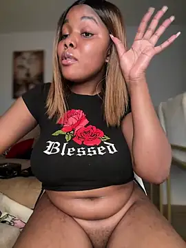 Snapshot of SSEXYBUBBLEBUTT101 chatting on January 2025 03:03:01 PM SSEXYBUBBLEBUTT101 online show from January 2025 03:03:01 PM