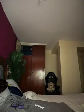 SSEXYBUBBLEBUTT101 online show from February 2026 10:38:01 AM