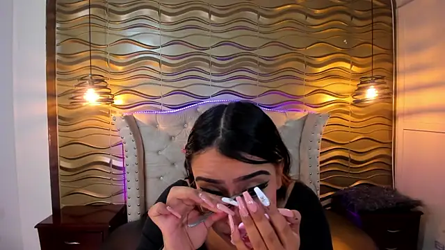 Andreita Jones online show from October 2025 11:41:02 AM