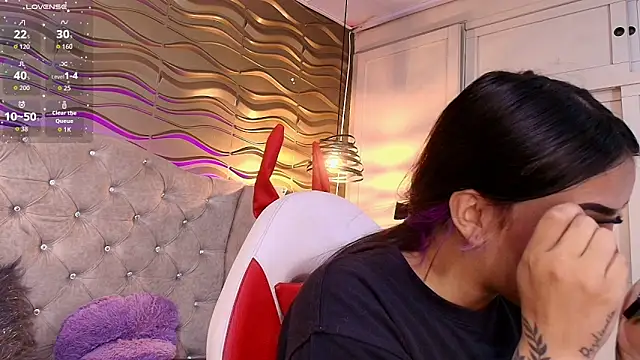 Andreita Jones online show from November 2025 11:46:01 AM