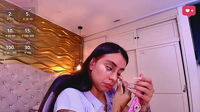 Andreita Jones online show from April 2026 11:48:02 AM