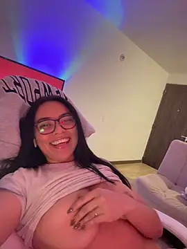 PetitLumiere online show from January 2025 05:56:01 AM