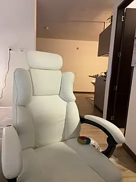 PetitLumiere online show from February 2025 01:26:01 AM