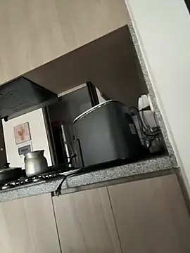 PetitLumiere online show from March 2025 10:31:02 PM