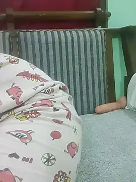 Kunchiii online show from November 2025 04:02:02 AM