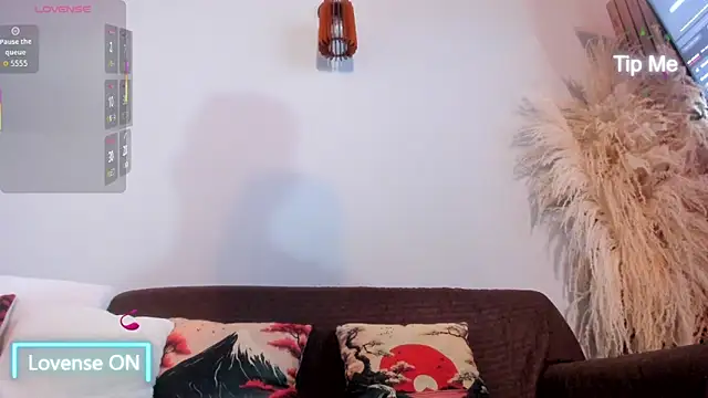 neo dimou  online show from October 2025 11:30:01 AM