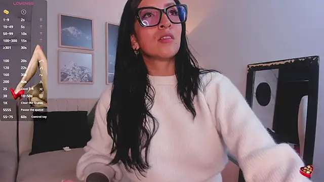 kira moon   online show from January 2025 08:05:02 PM