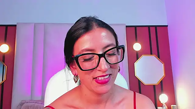 kira moon   online show from January 2025 12:35:02 AM