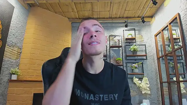 JordanThompson  online show from March 2025 07:04:02 PM