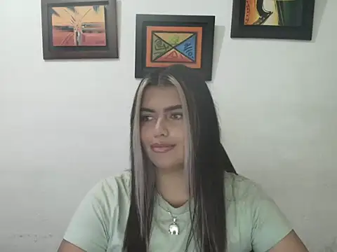 Snapshot of sweetkitty_16 chatting on October 2025 03:42:02 AM sweetkitty 16 online show from October 2025 03:42:02 AM