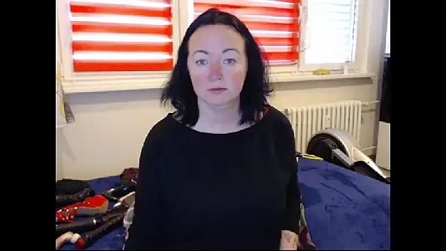 Alexie33 online show from December 2025 09:17:01 AM