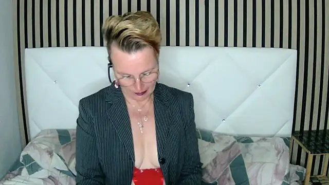 xxNoeliaxx online show from February 2025 11:16:02 AM