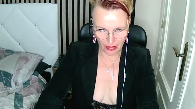 xxNoeliaxx online show from March 2025 07:41:01 AM