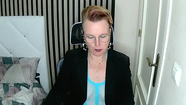 xxNoeliaxx online show from March 2025 07:51:02 AM