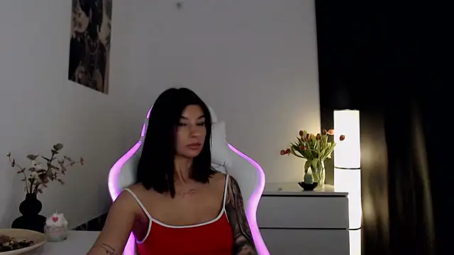 Simply the best online show from January 2025 06:48:01 PM