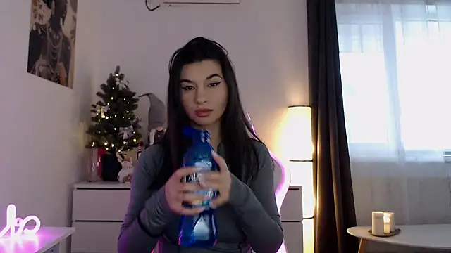 Simply the best online show from December 2025 01:39:02 PM