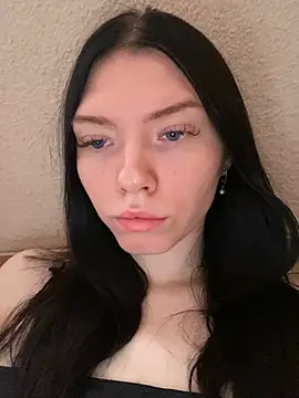 Snapshot of Lisaaa_Alisa chatting on February 2025 03:06:01 AM Lisaaa Alisa online show from February 2025 03:06:01 AM