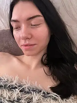 Snapshot of Lisaaa_Alisa chatting on February 2025 03:21:01 AM Lisaaa Alisa online show from February 2025 03:21:01 AM